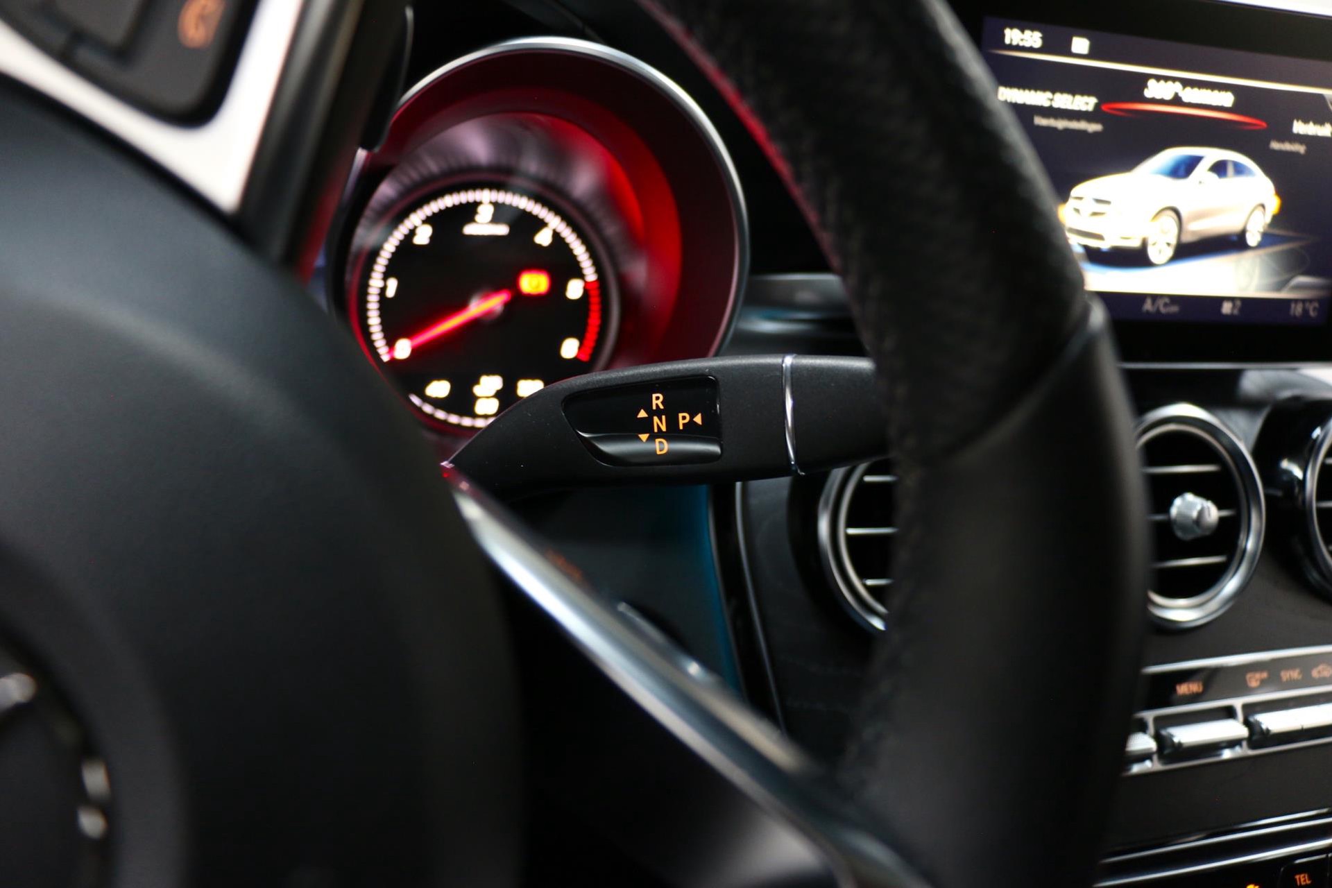 27041048-39.jpg