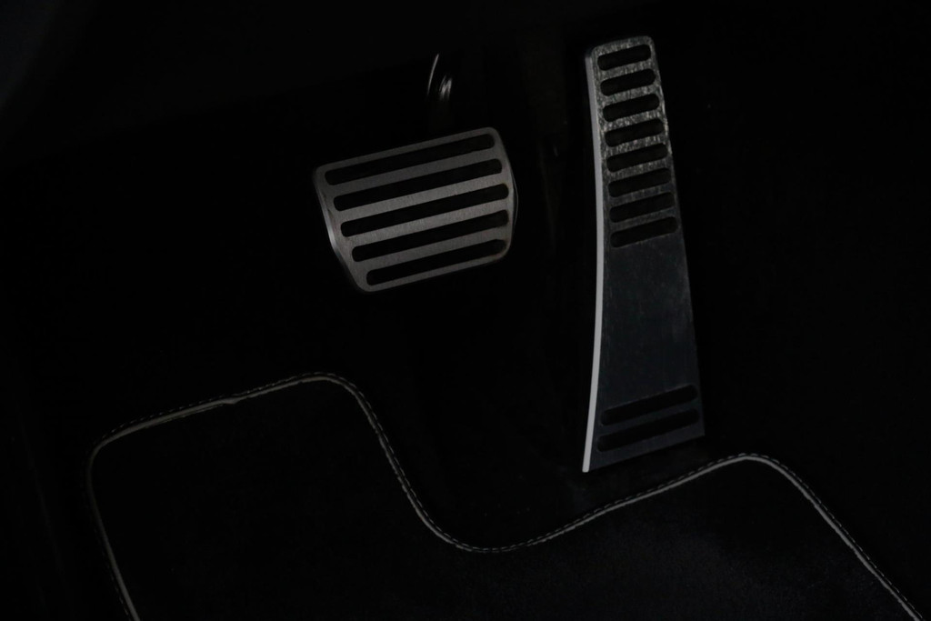 36706182-67.jpg