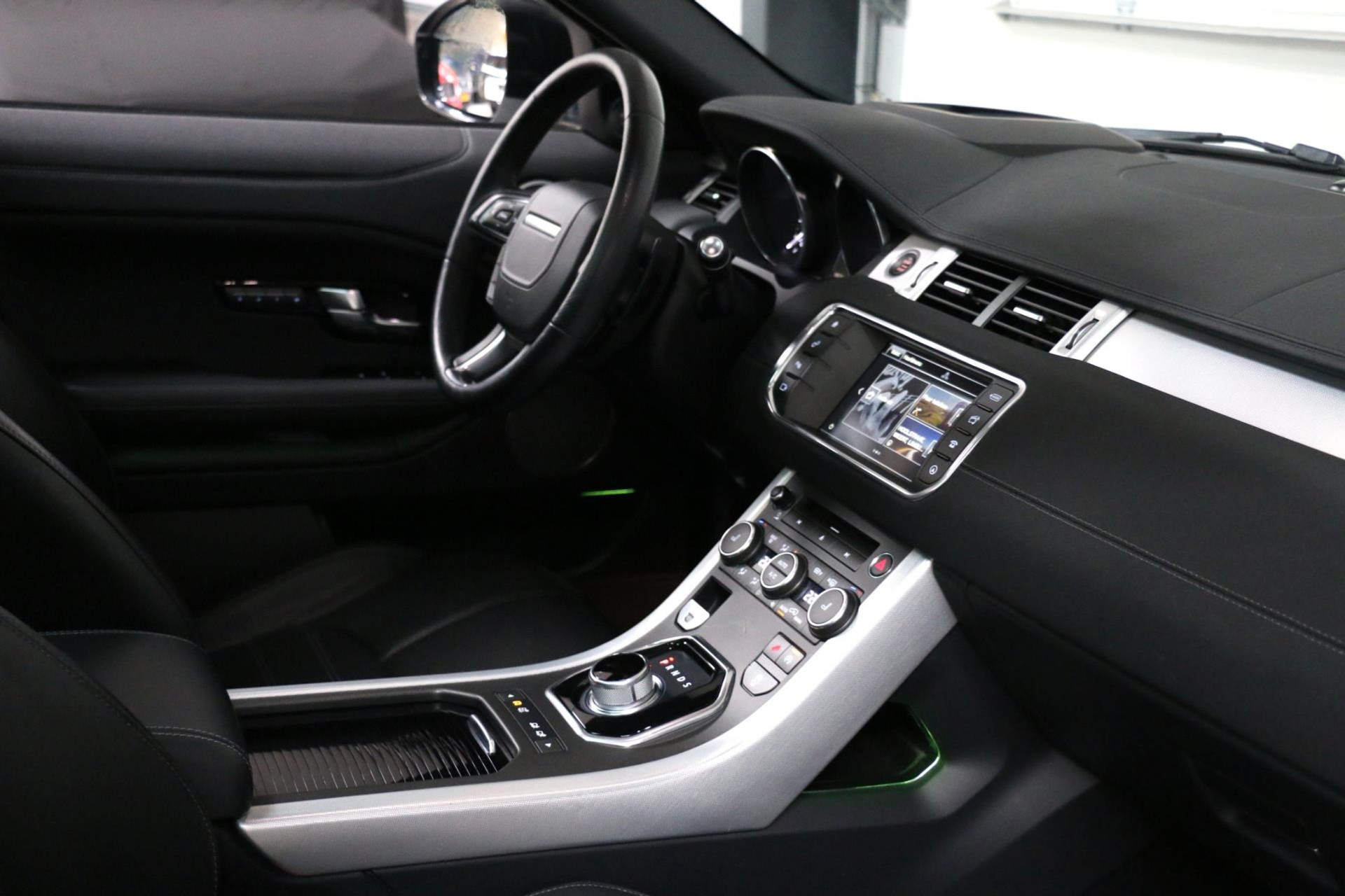 39253371-57.jpg