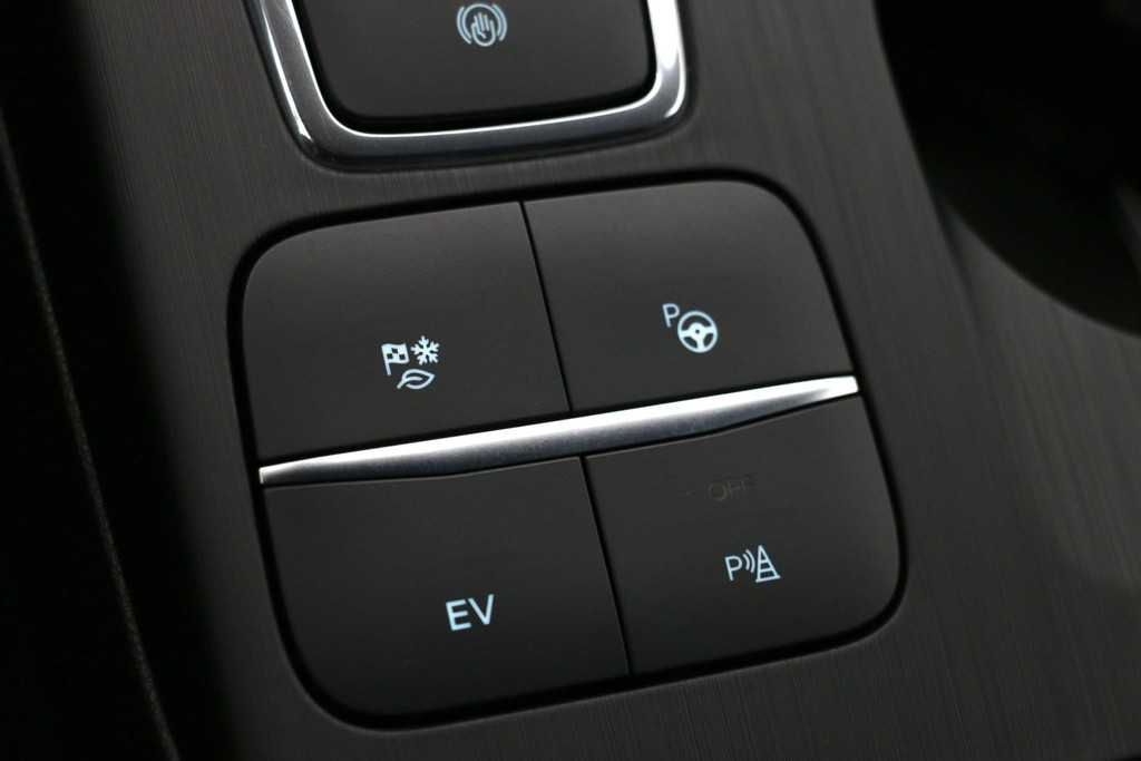 49380691-44.jpg